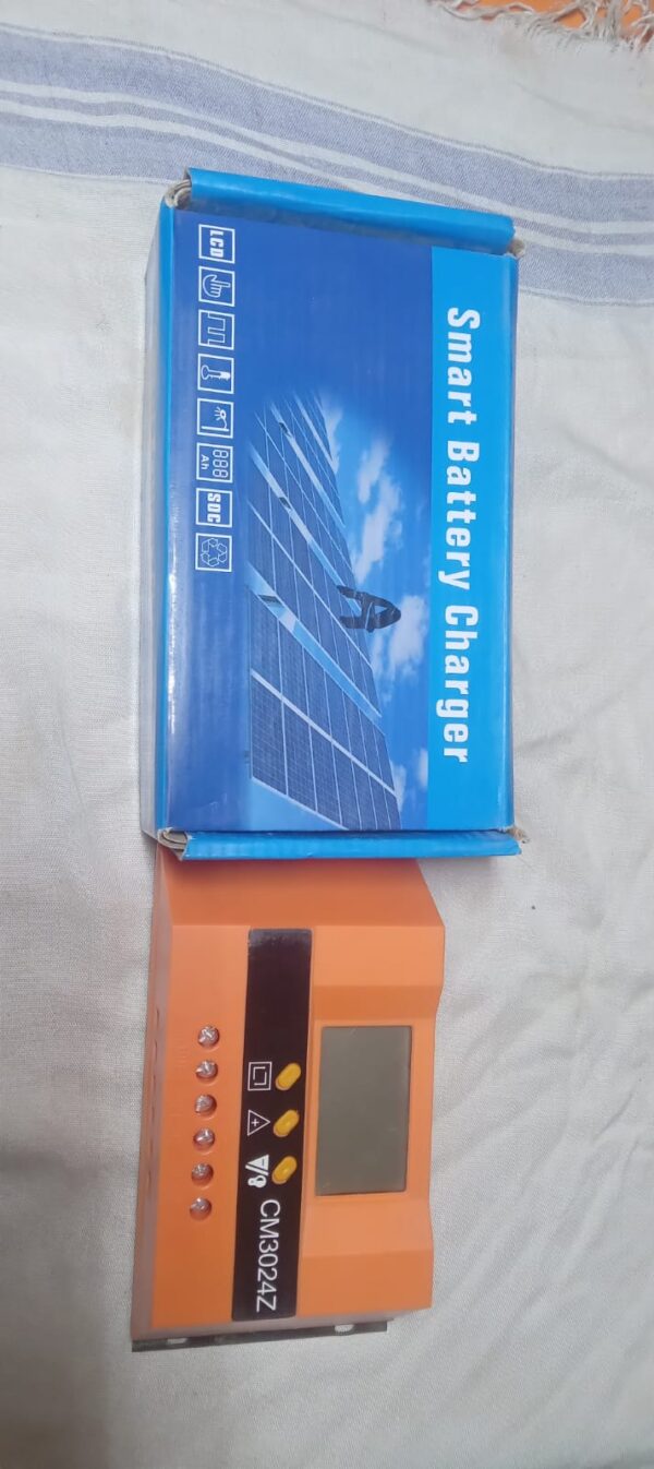 Smart Battery Charger 30 AMP PWM Solar Charge Controller