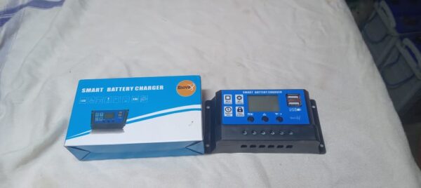 ENOVA- PWM Solar Charge Controller